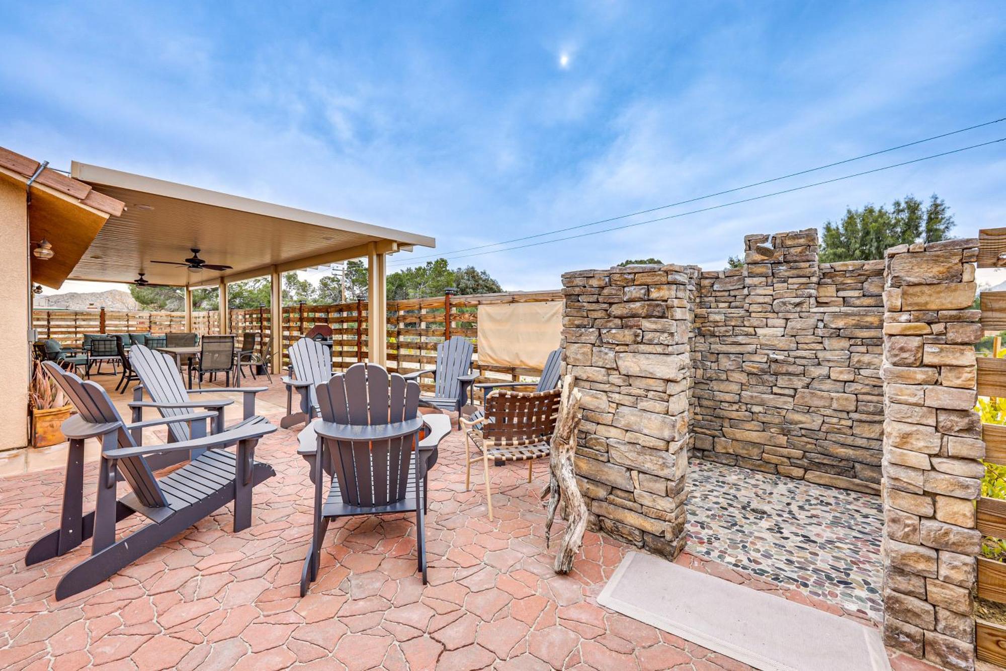 Updated Abode 22 Mi To Joshua Tree National Park! Morongo Valley Exteriör bild