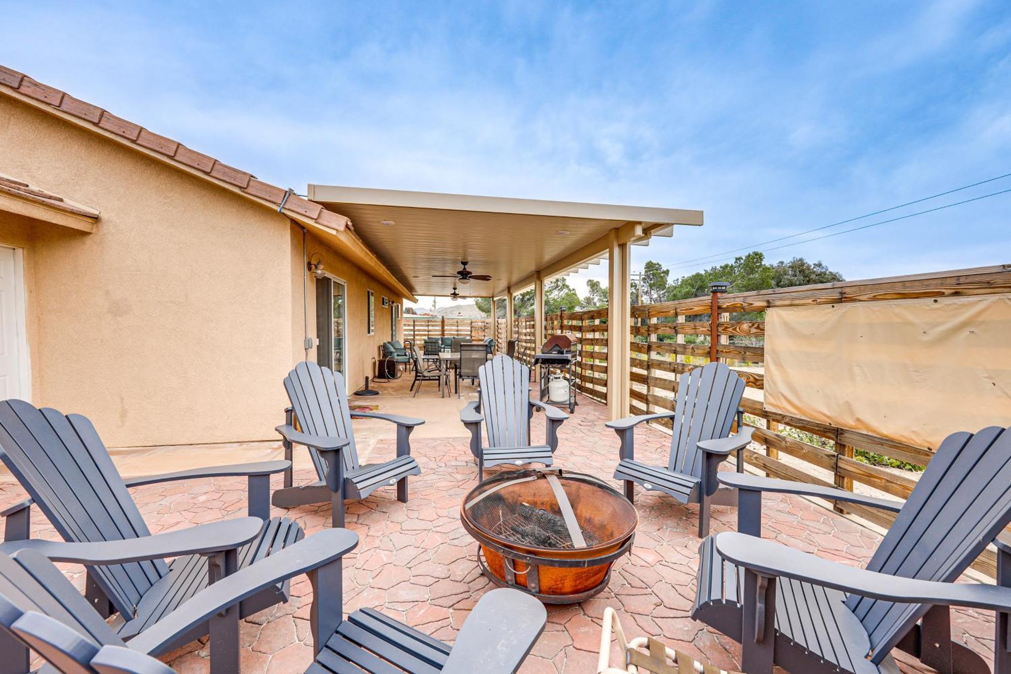 Updated Abode 22 Mi To Joshua Tree National Park! Morongo Valley Exteriör bild